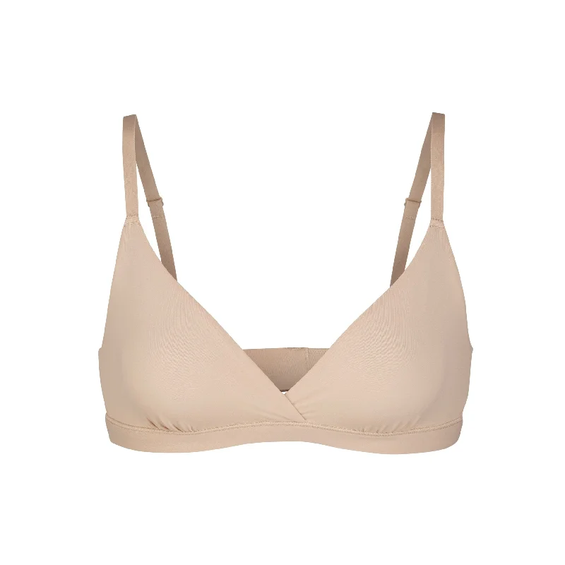 FITS EVERYBODY CROSSOVER BRALETTE | MICA