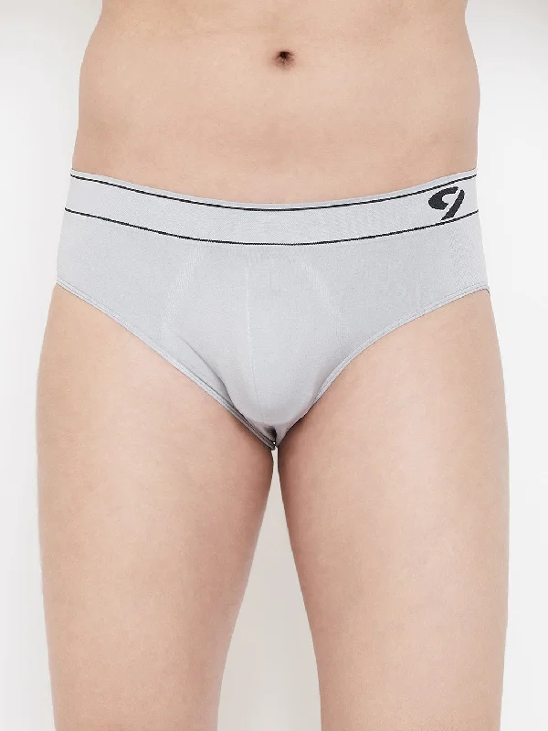 C9 Airwear Seamless Brief For Men - Light Grey